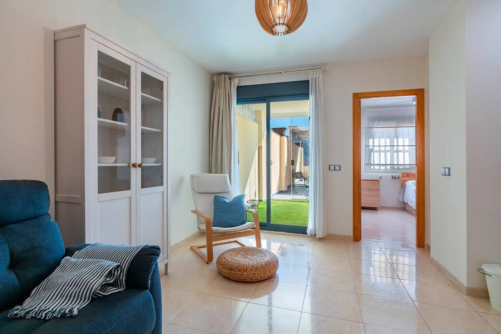 Living room of Flat for sale in Vícar  with Air Conditioner, Heating and Private garden