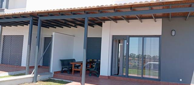 Casa adosada en Alquiler en Las Pajanosas