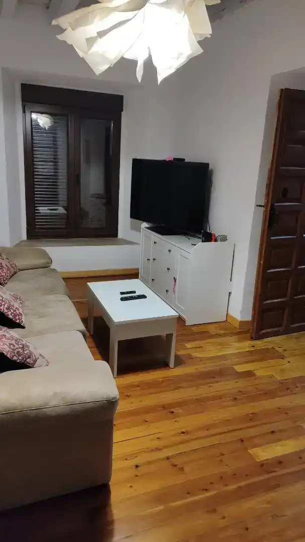 Sala d'estar de Planta baixa en venda en Alaejos amb Balcó
