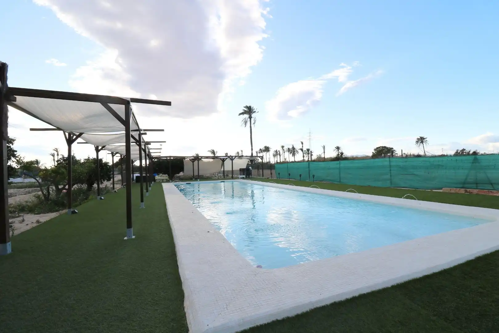 Piscina de Casa o chalet en venta en Elche / Elx con Aire acondicionado, Calefacción y Jardín privado