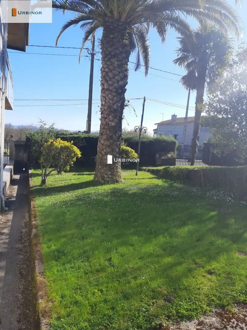 Casa rústica amb terrassa en venda a Amoeiro, imagen 13
