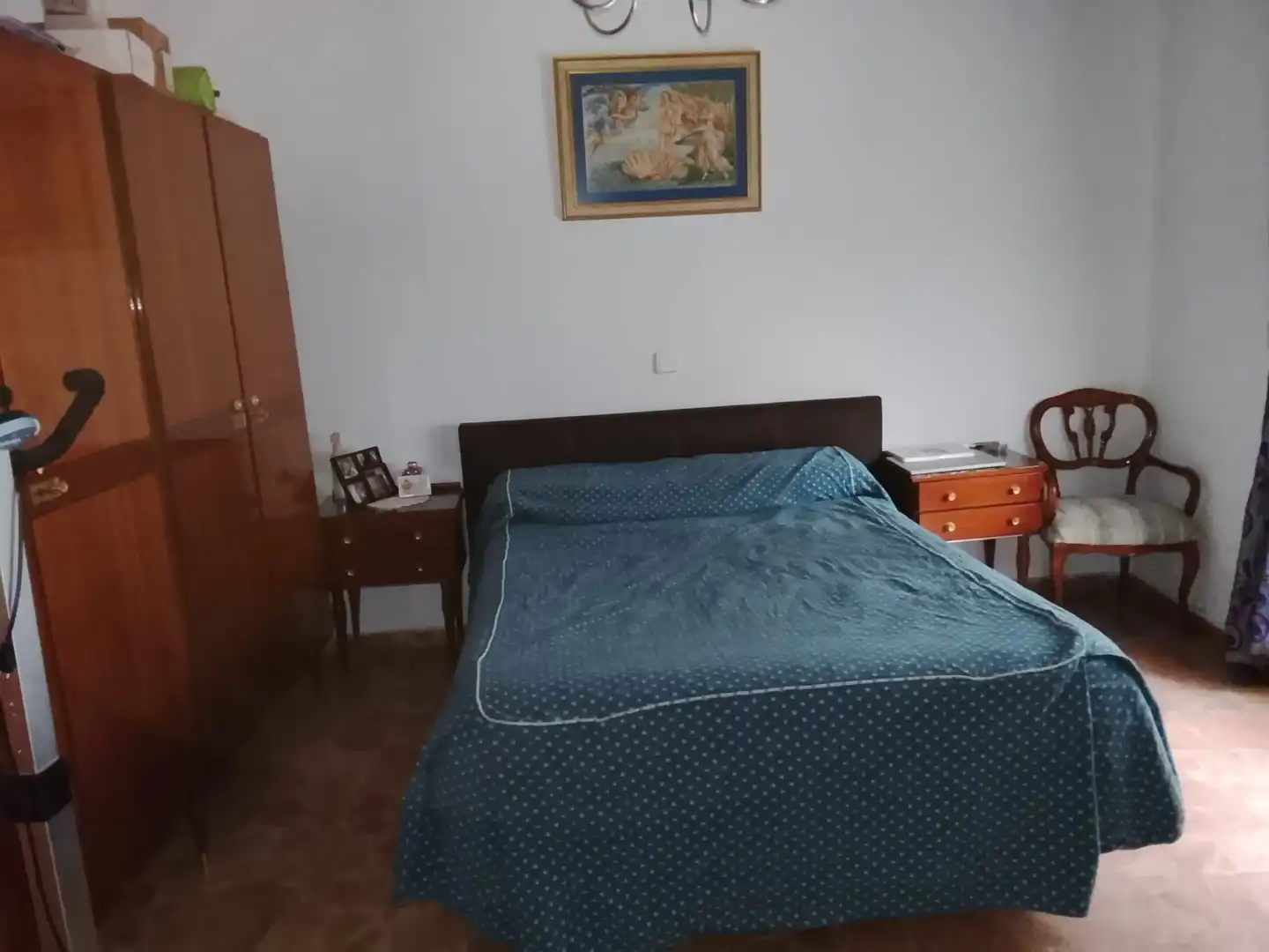 Habitación de Casa o chalet en venta en Vara de Rey con Amueblado