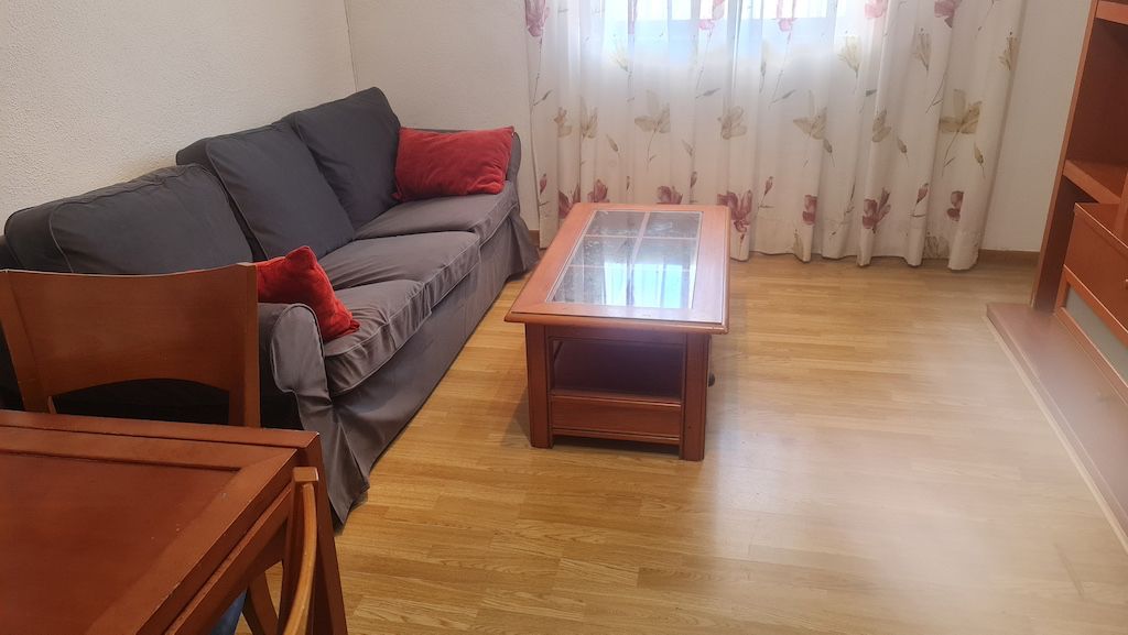 Sala d'estar de Pis en venda en San Fernando de Henares amb Aire condicionat, Calefacció i Parquet