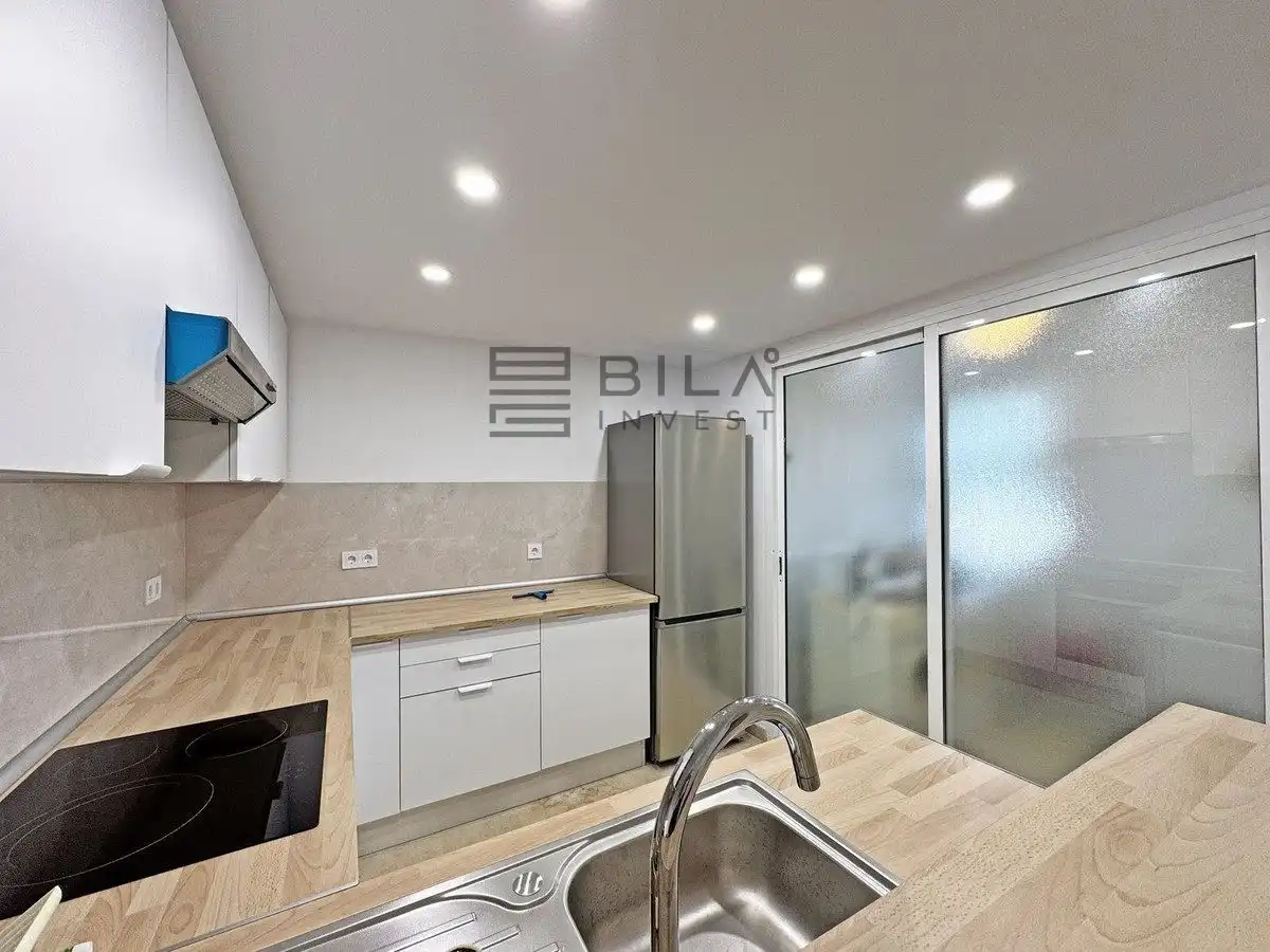 Kitchen of Flat for sale in Elviria - Cabopino