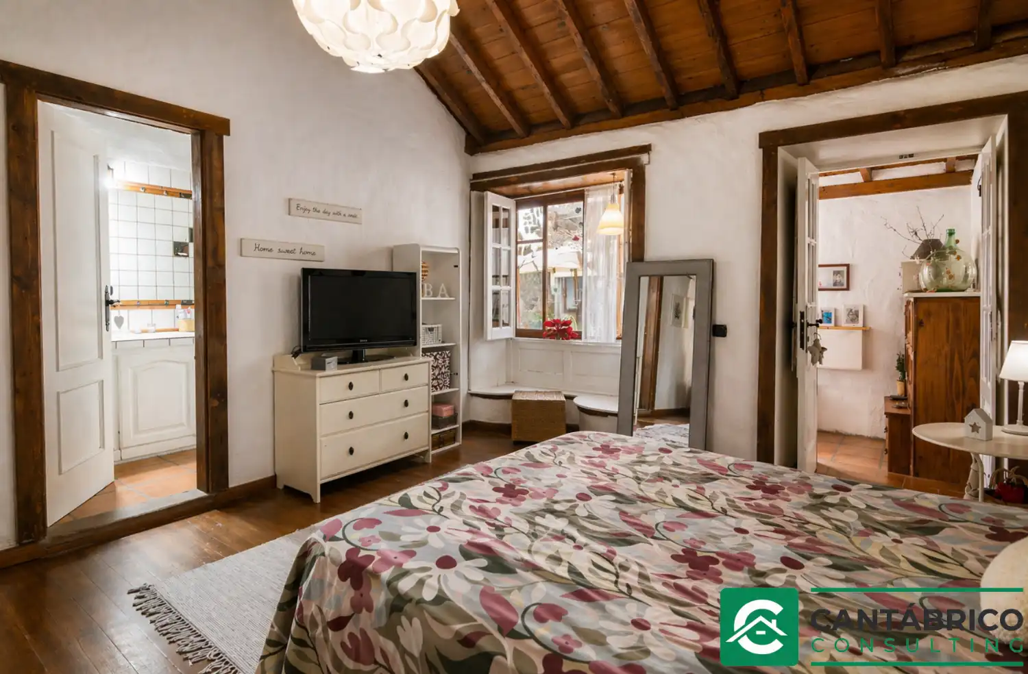 Habitación de Casa adosada en venta en Guía de Isora
