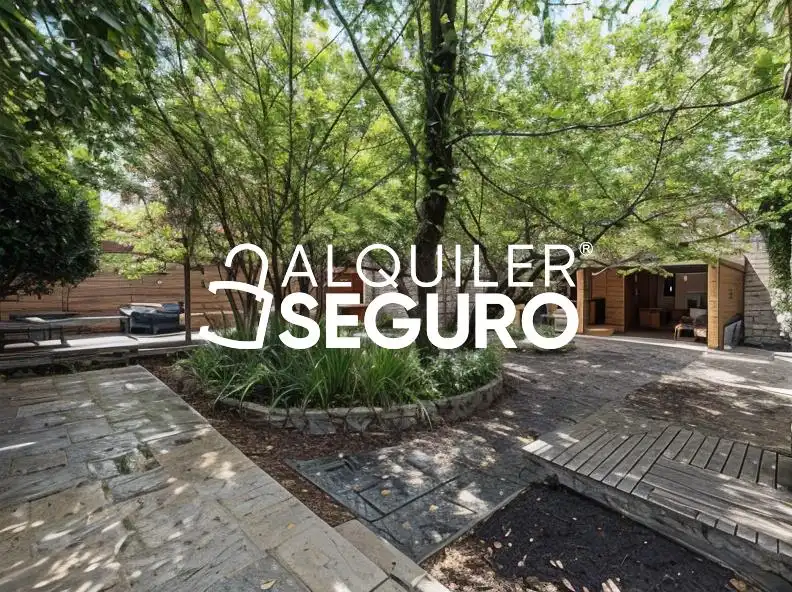 Local comercial de lloguer a Calle Del Empecinado, imagen 2