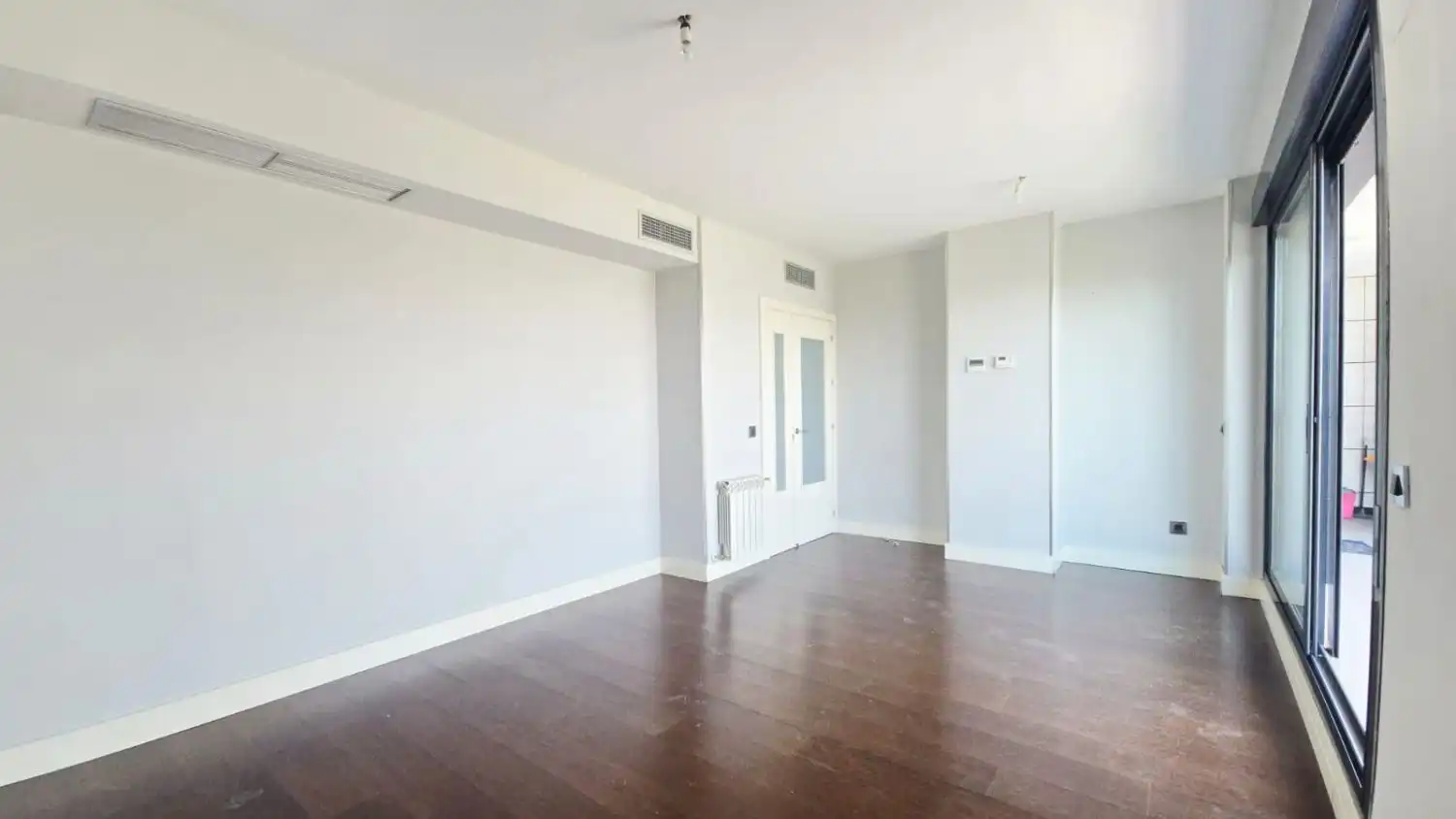 Sala de estar de Ático de alquiler en Madrid con Aire acondicionado, Calefacción y Terraza