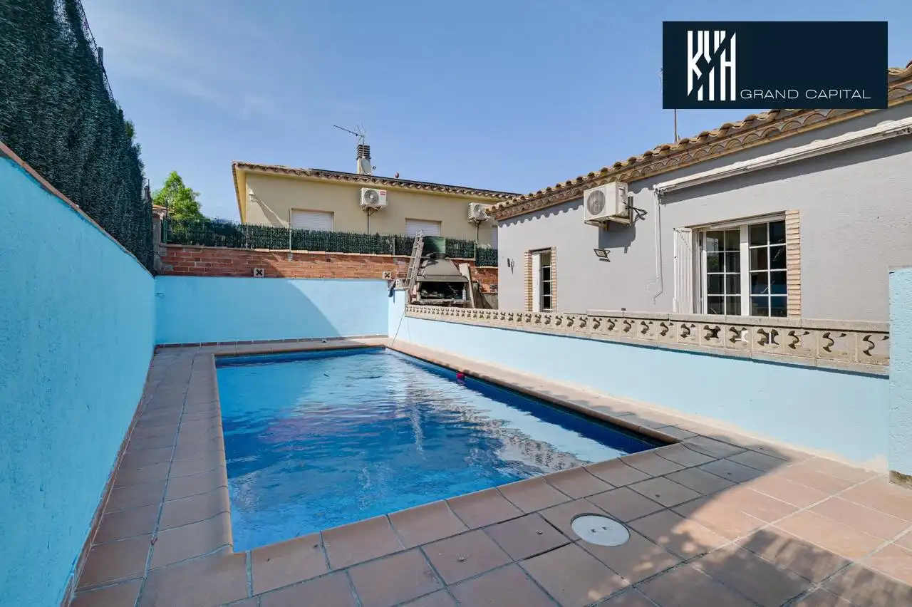 Casa con terraza en venta en Carrer Carrer Pi