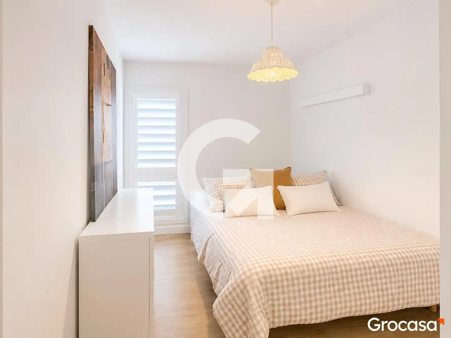 Schlafzimmer von Dachboden zum Verkauf in Vilanova i la Geltrú mit Klimaanlage, Heizung und Terrasse
