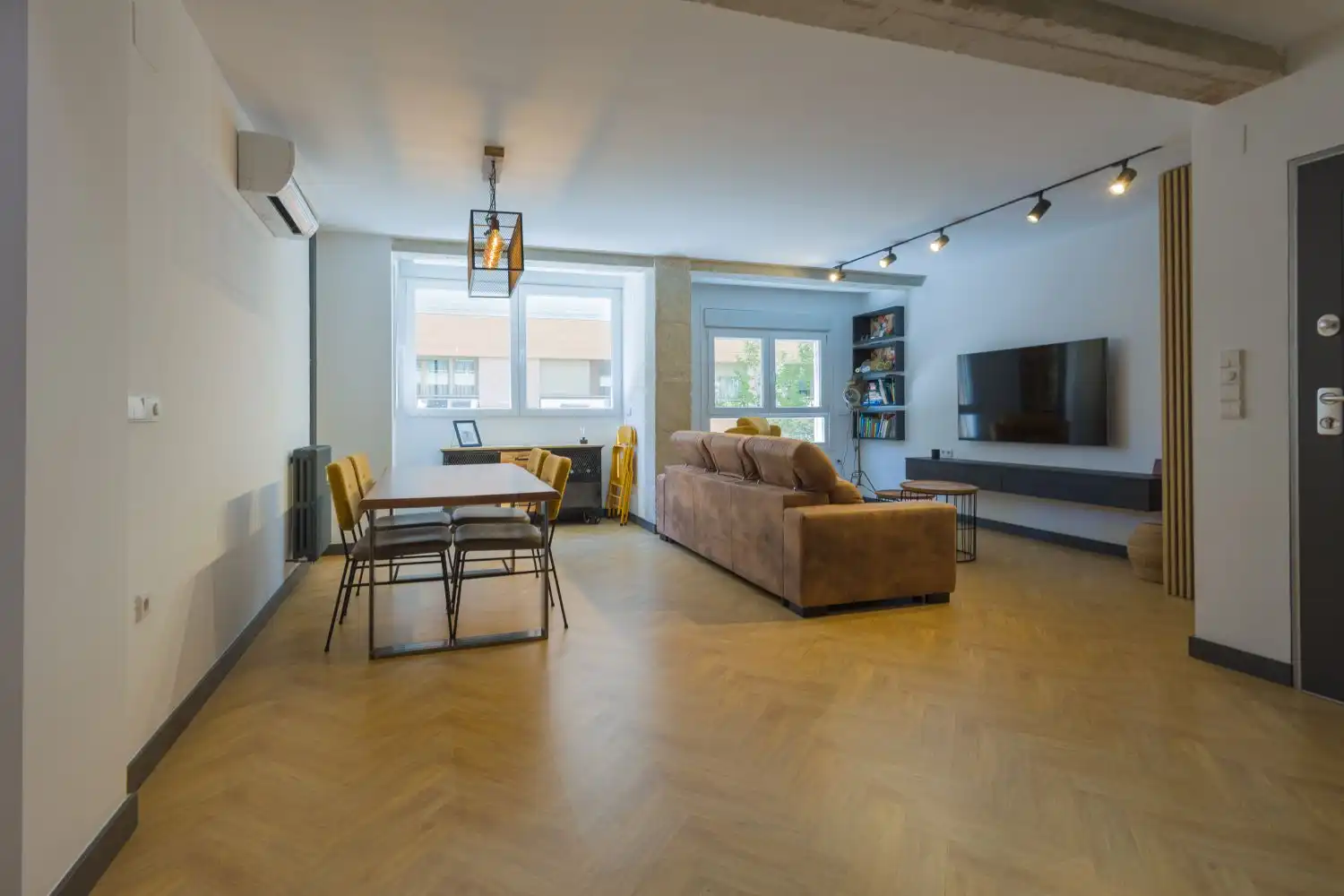 Flat for sale in OCTAVIO CUARTERO, Centro