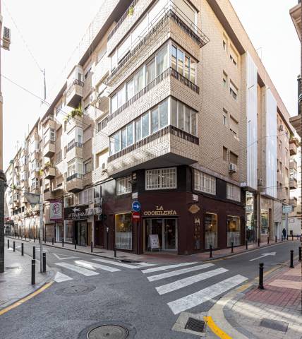 Piso en Venta en Calle LAREDO en San Nicolás