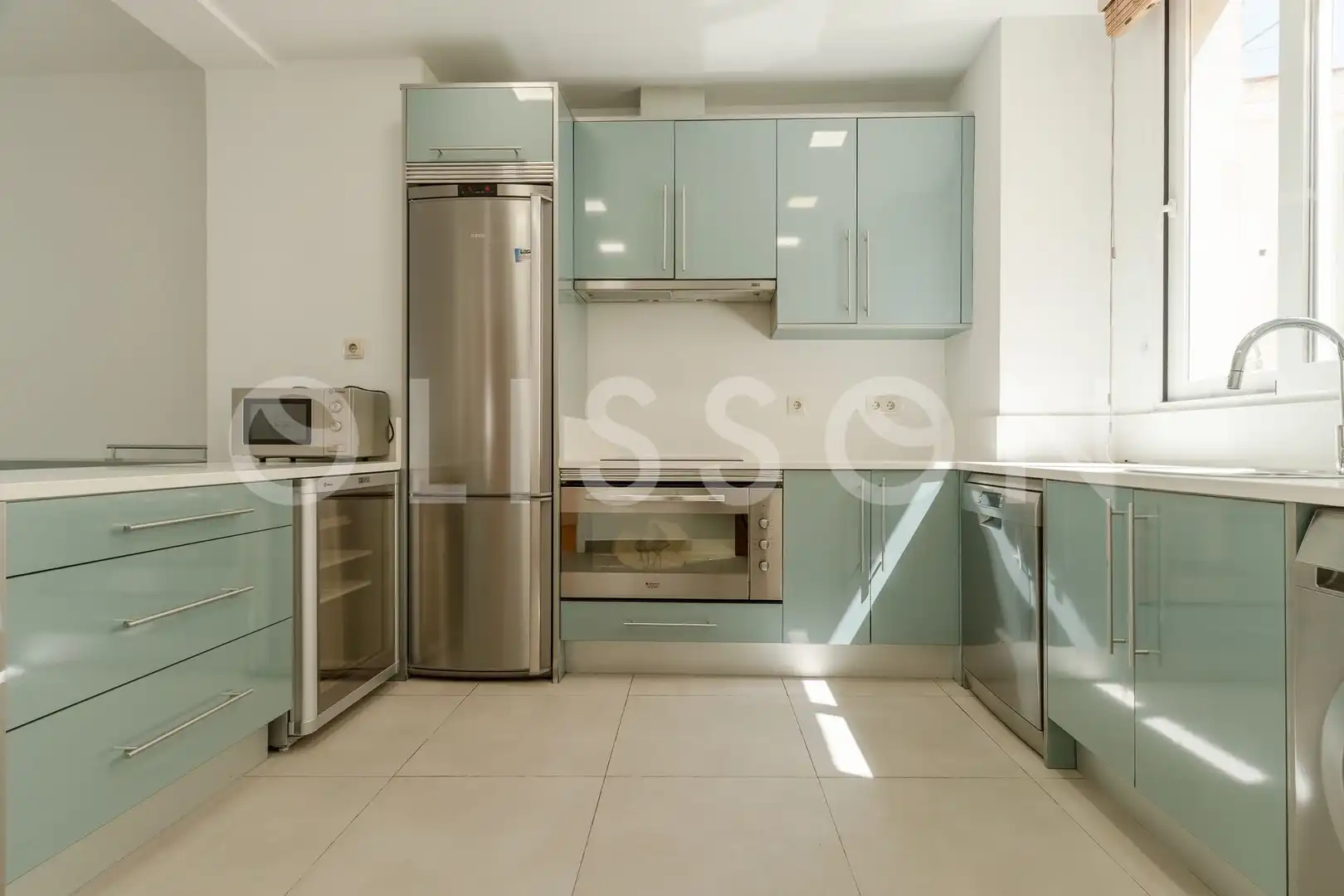 Kitchen of Attic for rent in Madrid  with Air Conditioner, Terrace and Storage room