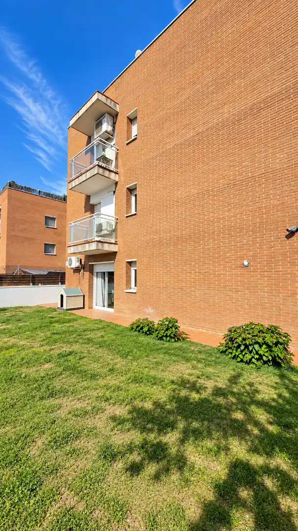 Vista exterior de Piso en venta en Can Illa