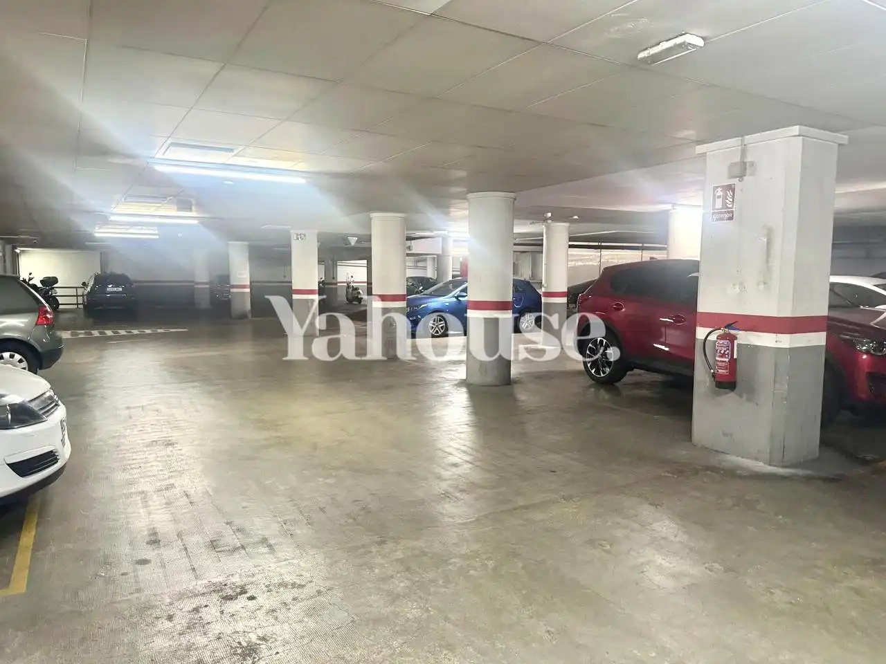 Parkplatz zum Verkauf in calle de València, imagen 4