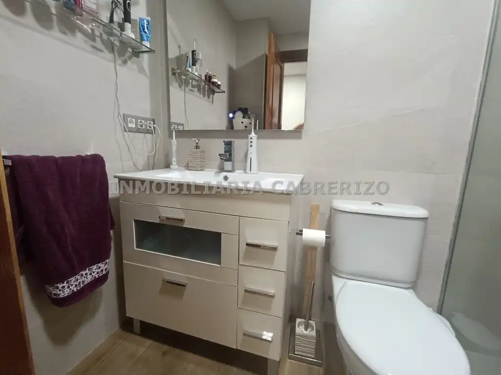 Baño de Piso en venta en  Logroño con Calefacción, Parquet y Terraza