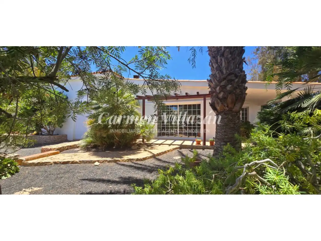 Exterior view of Houses for sale in Antigua  with Heating, Private garden and Terrace