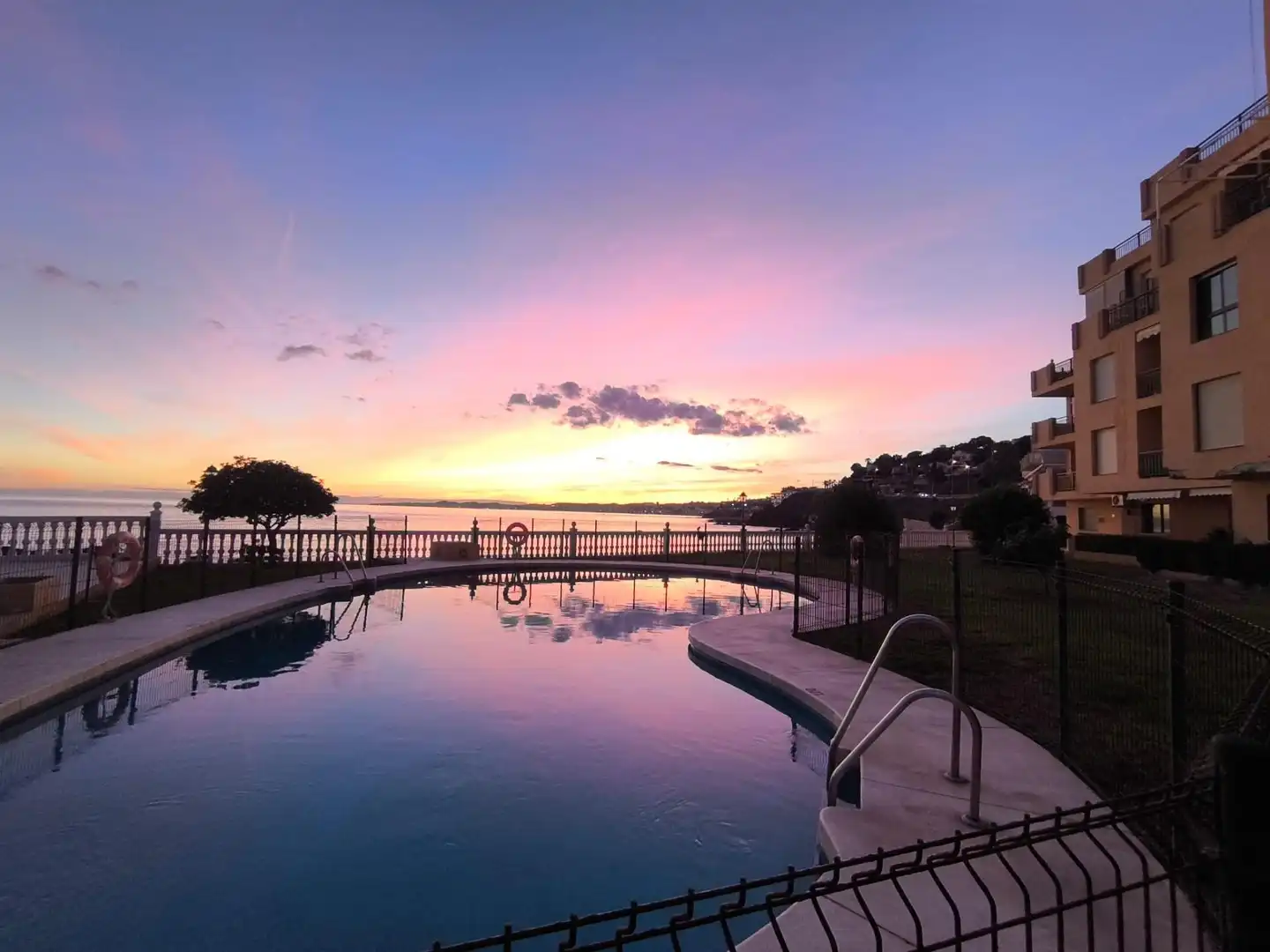 Swimming pool of Flat for sale in Benalmádena  with Private garden, Terrace and Balcony