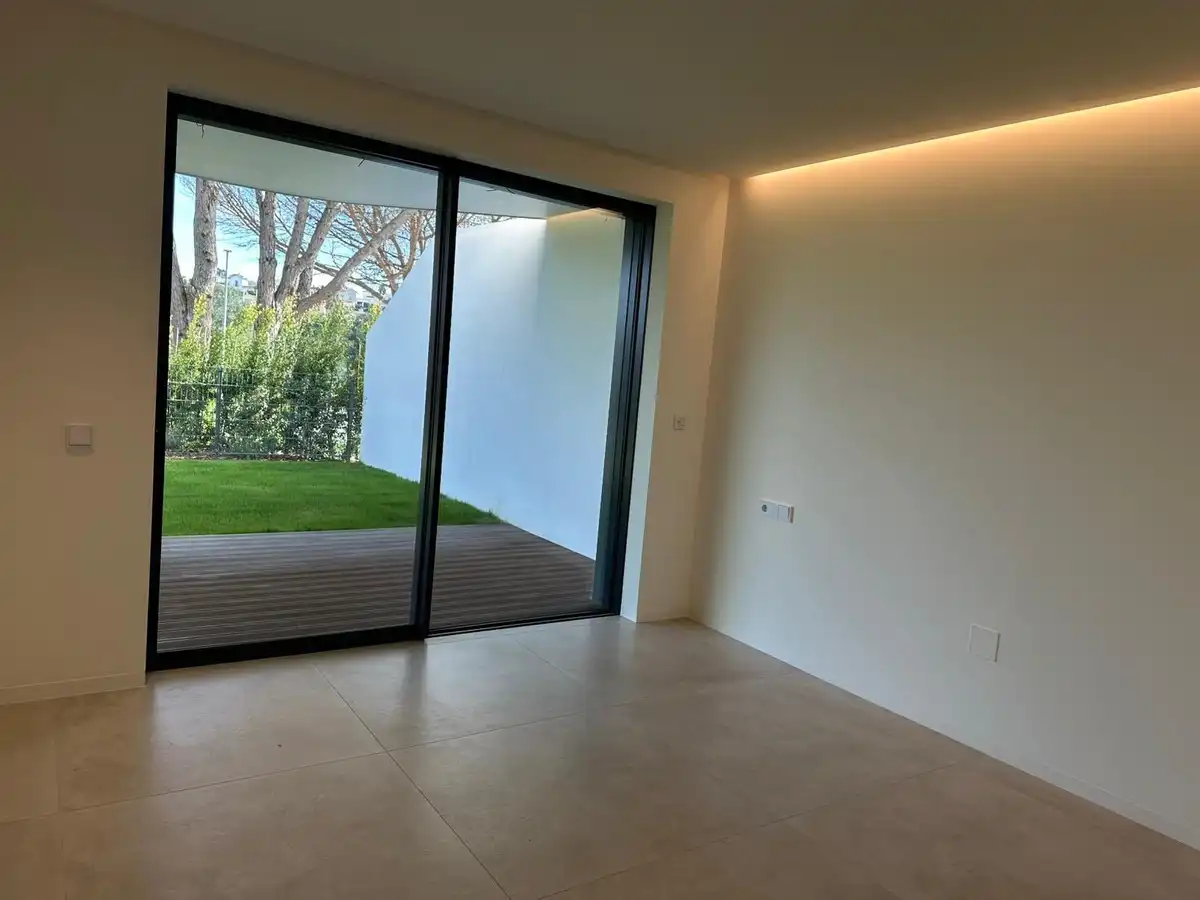 Planta baixa en venda en Sotogrande amb Aire condicionat, Forn i Rentadora
