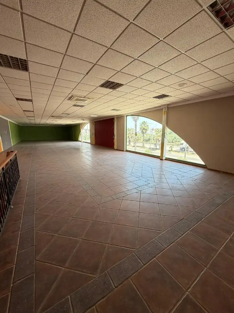 Industrial building to rent in Las Vegas - Campoaras, imagen 3