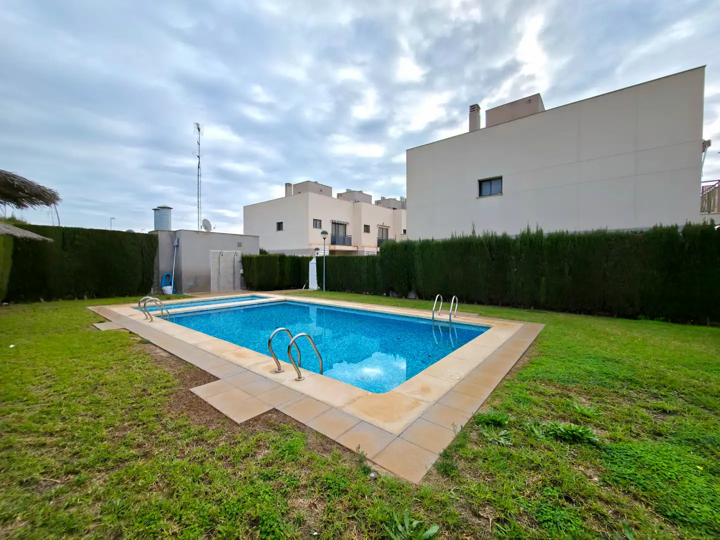 Swimming pool of Detached homes for sale in San Vicente del Raspeig / Sant Vicent del Raspeig  with Air Conditioner, Heating and Private garden