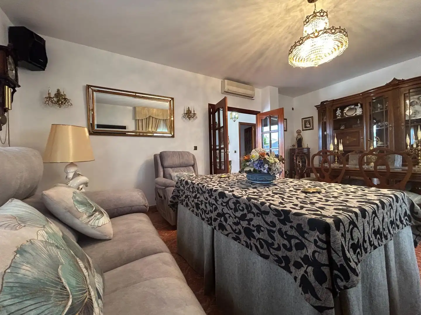 Dining room of Houses for sale in Córdoba  with Air Conditioner, Heating and Private garden