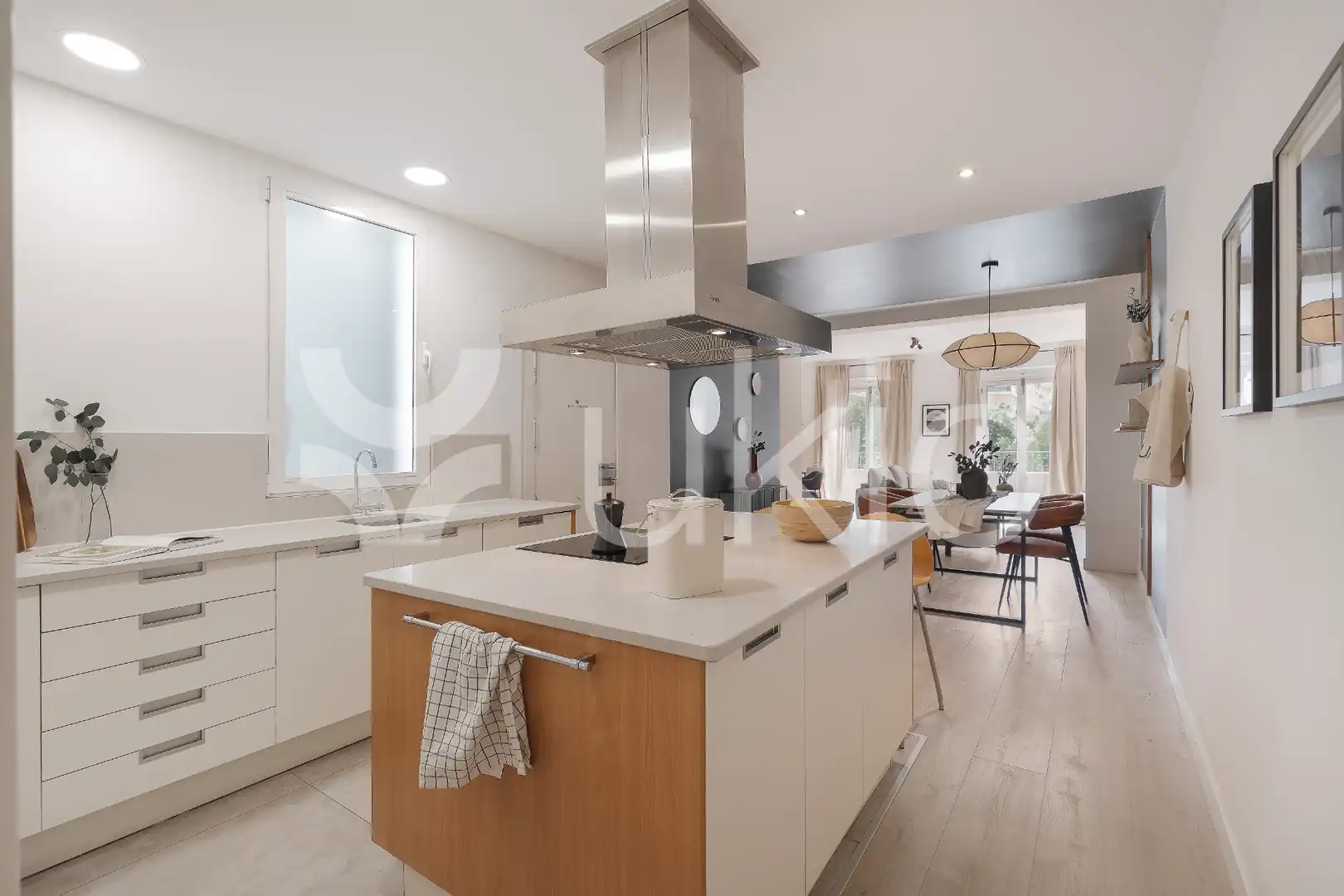 Cocina de Apartamento de alquiler en Madrid con Aire acondicionado, Calefacción y Amueblado