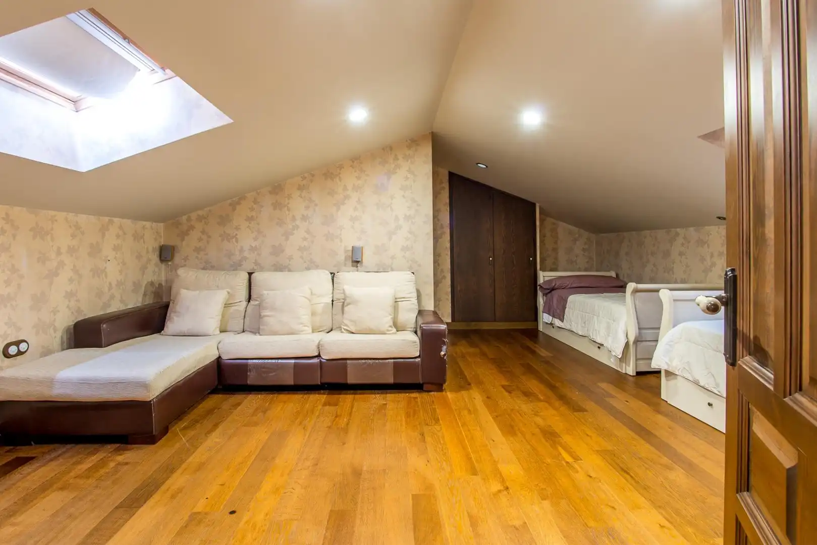Schlafzimmer von Haus oder Chalet zum Verkauf in Molina de Segura mit Klimaanlage, Heizung und Privatgarten