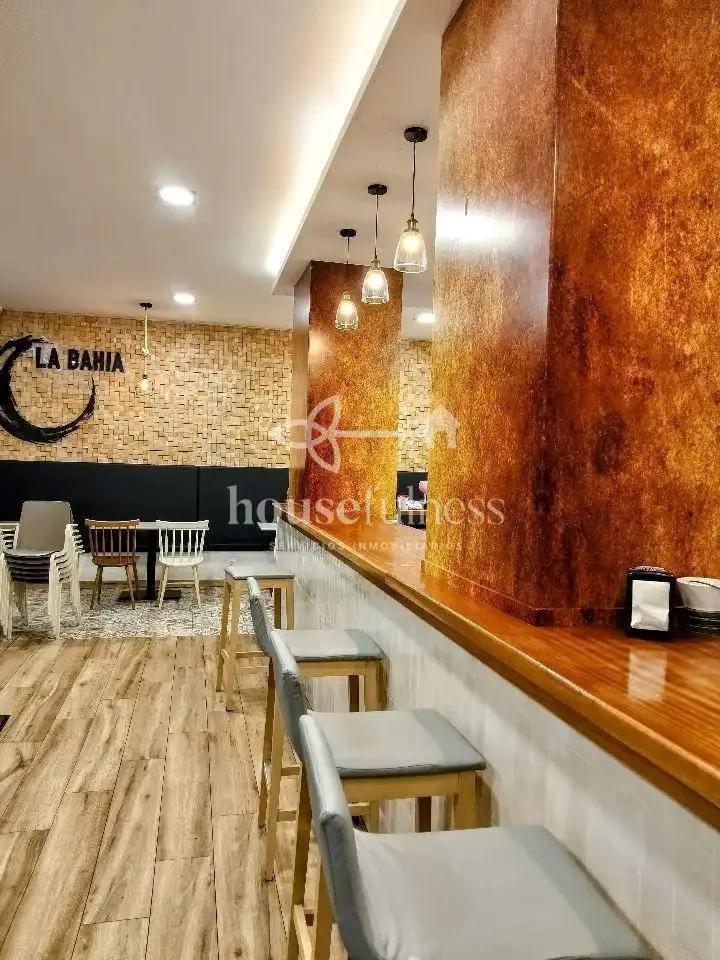 Locale commerciale in vendita a A Malata - Catabois - Ciudad Jardín, imagen 24