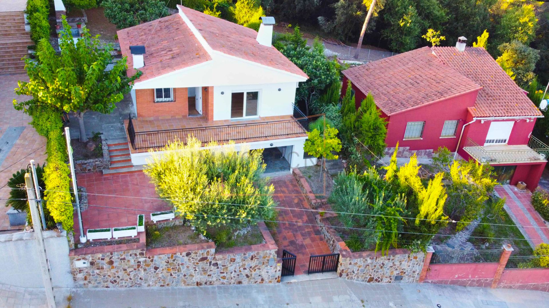 Vista exterior de Casa o xalet en venda en Lliçà d'Amunt amb Aire condicionat, Calefacció i Jardí privat