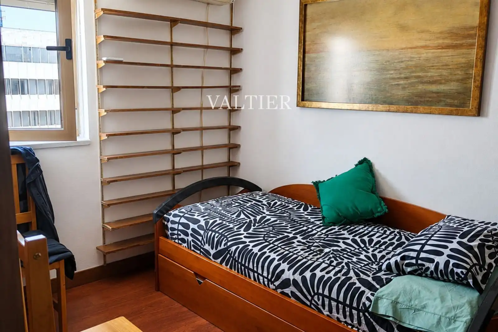 Schlafzimmer von Wohnung zur Miete in Madrid mit Klimaanlage, Terrasse und Möbliert