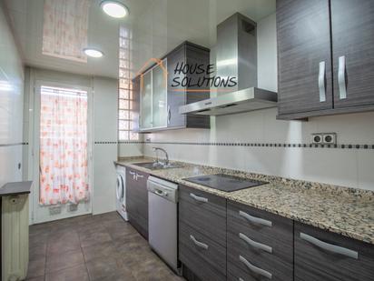 Kitchen of Flat for sale in Sabadell  with Air Conditioner and Balcony