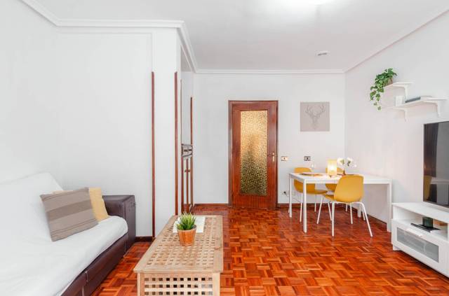 Piso en Venta en Pasaje CEREZOS, 2 en Buenavista