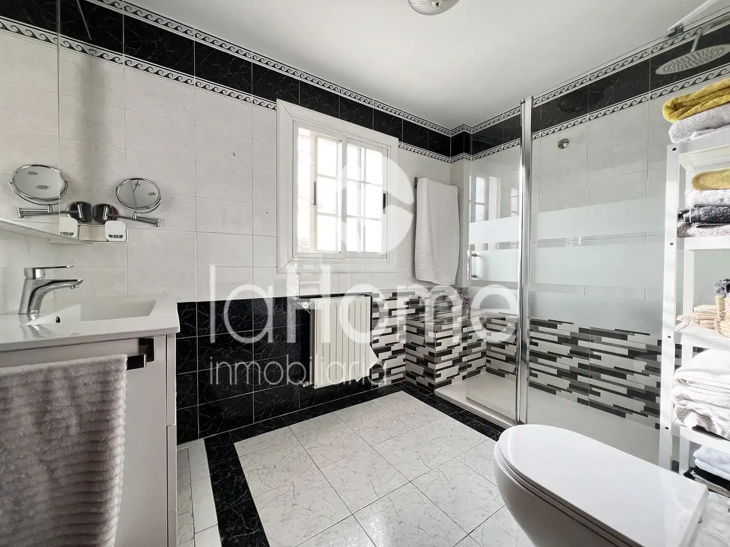 Baño de Casa o chalet en venta en Paterna con Aire acondicionado, Calefacción y Jardín privado