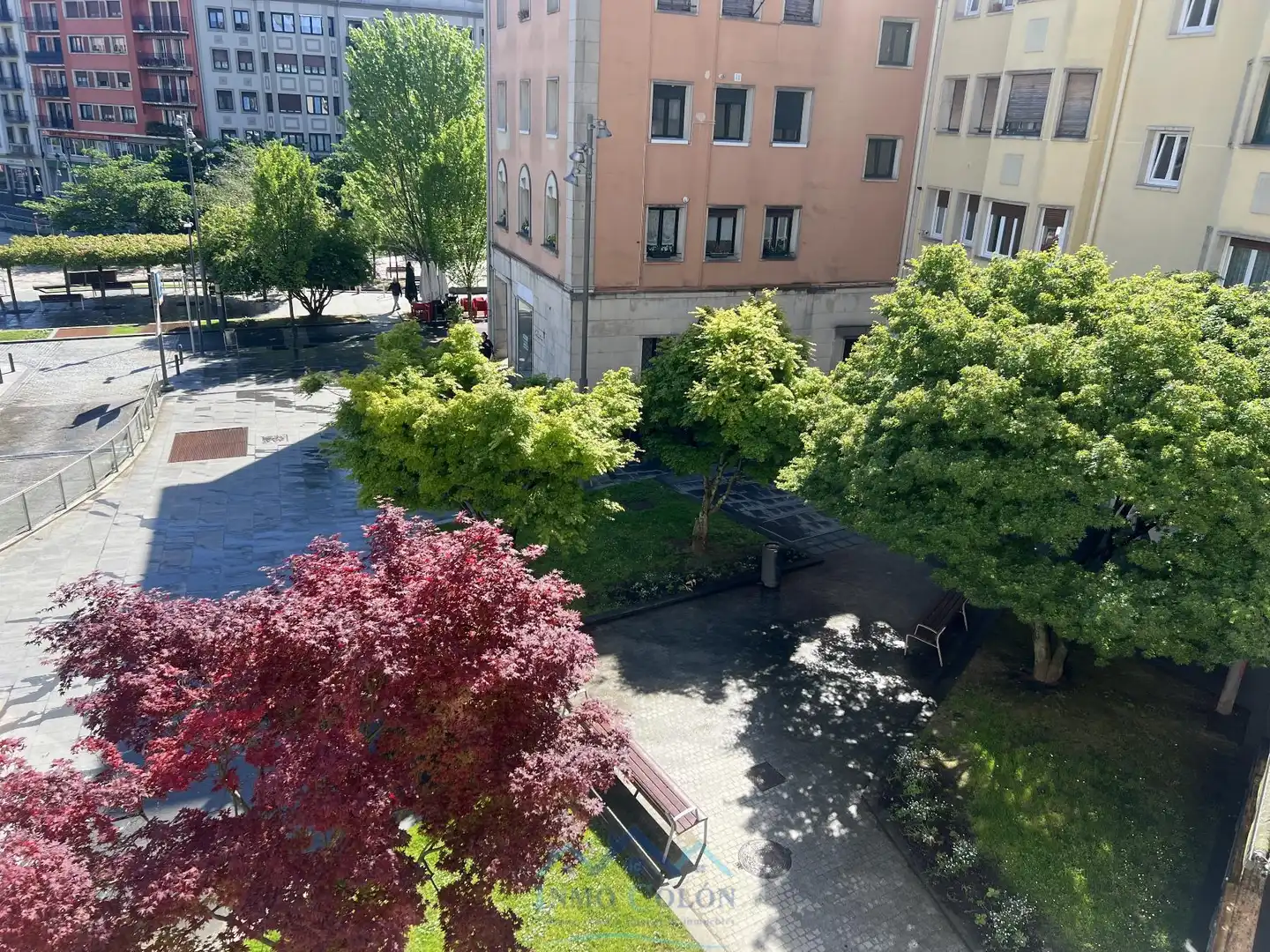 Vista exterior de Piso en venta en Irun  con Calefacción y Trastero