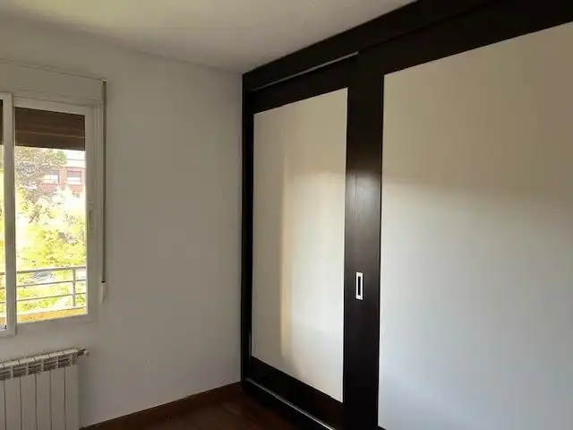 Schlafzimmer von Wohnung zum Verkauf in Córdoba mit Klimaanlage, Heizung und Terrasse