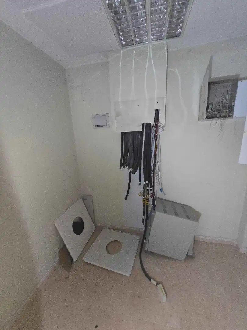 Local en venta en Coslada con Aire acondicionado