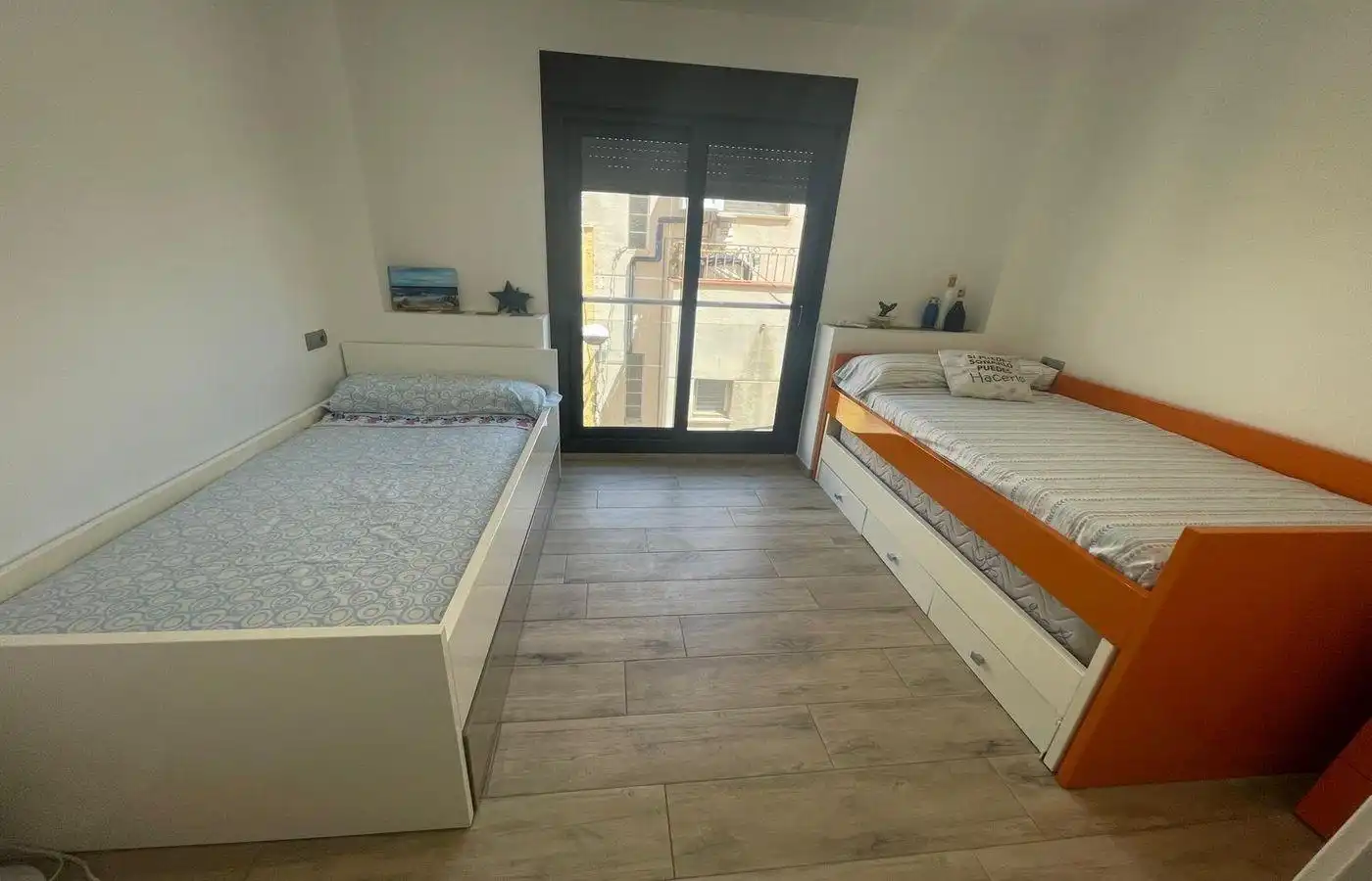 Dormitori de Casa o xalet en venda en La Ràpita amb Calefacció, Terrassa i Moblat