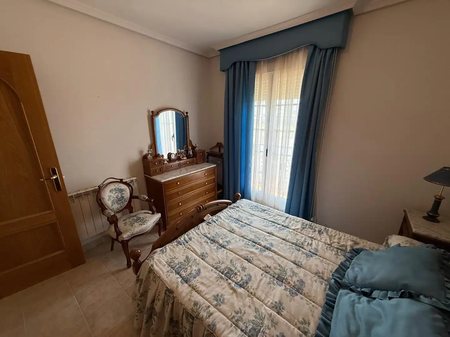 Habitación de Casa o chalet en venta en La Torre con Calefacción y Piscina