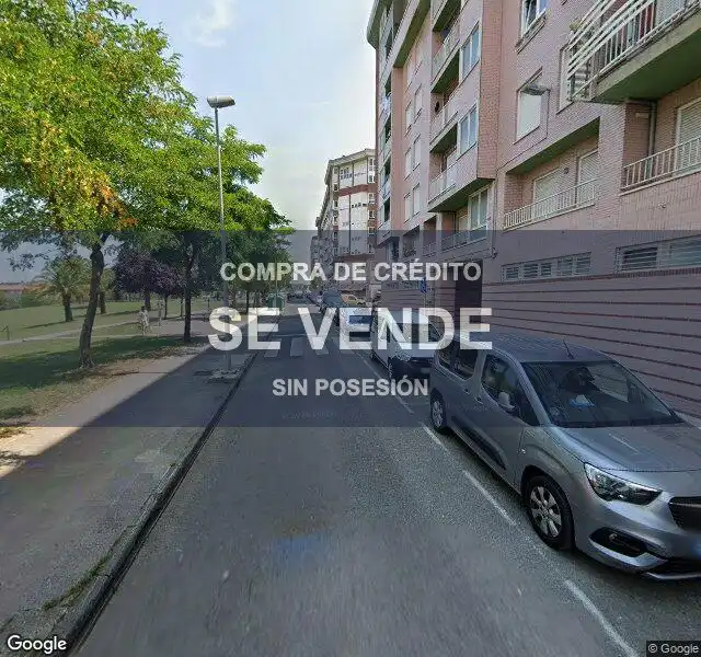 Vista exterior de Piso en venta en Torrelavega 