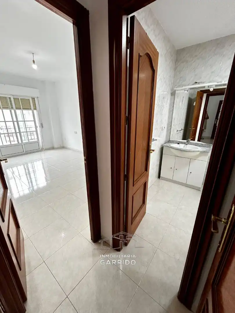 Flat for sale in Úbeda  with Air Conditioner, Heating and Terrace