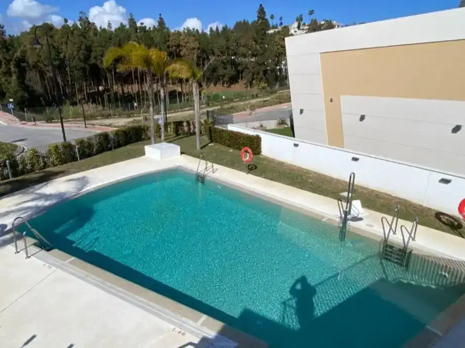 Schwimmbecken von Haus oder Chalet zum Verkauf in El Faro de Calaburra - Chaparral