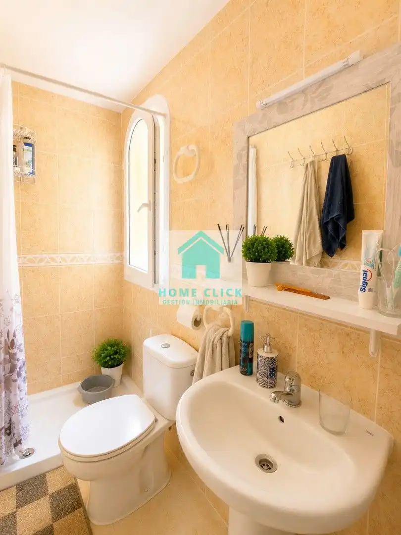 Badezimmer von Wohnung zum Verkauf in Mont-roig del Camp mit Klimaanlage, Heizung und Terrasse