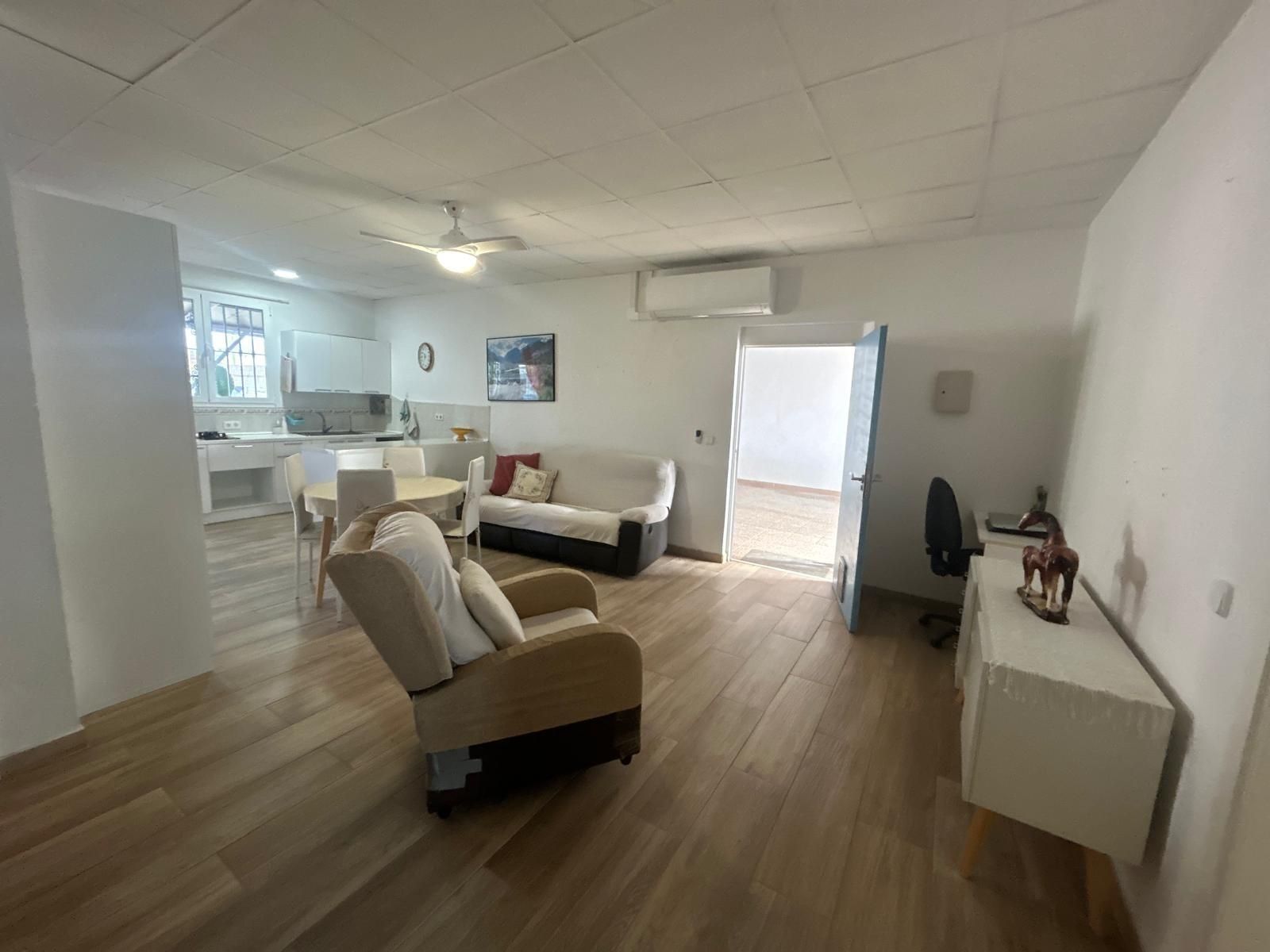 House or chalet for sale in Los Palacios y Villafranca