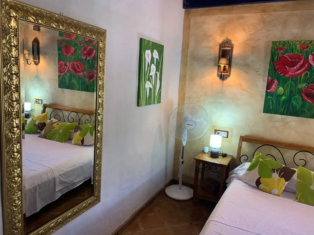 Habitación de Casa o chalet en venta en Torrox con Jardín privado, Terraza y Piscina