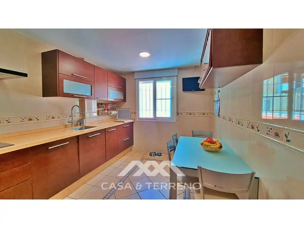 Casa a schiera con piscina in vendita a Calle Nectarina, imagen 8