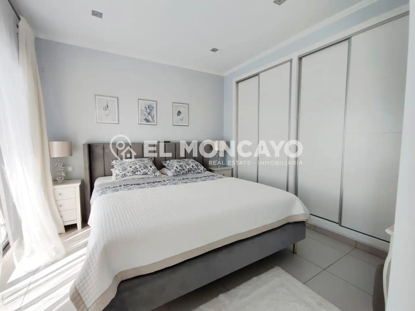 Dormitori de Casa adosada en venda en Orihuela amb Aire condicionat, Calefacció i Jardí privat