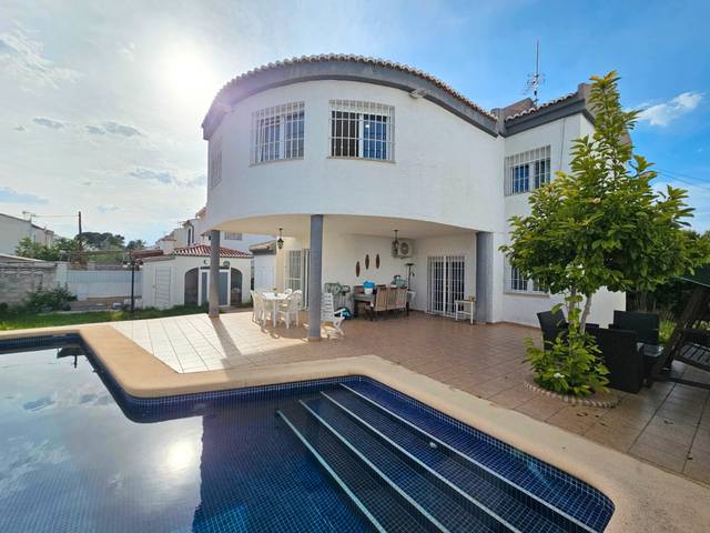 Casa-chalet en Venta en Carretera Miramar-Platja, 45 en Miramar