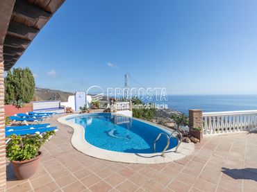 Casa con piscina in vendita a Diseminados Taramay Pol 26 18-B