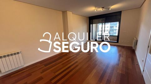Foto 3 de Piso de alquiler en De Cirauqui, Las Tablas, Madrid Capital