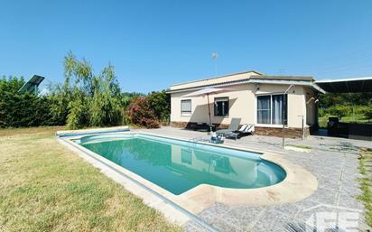 Piscina de Finca rústica en venda en Corella amb Piscina